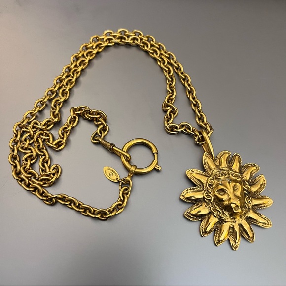 CHANEL Gold Plated Lion Pendant Necklace - Picture 4 of 11